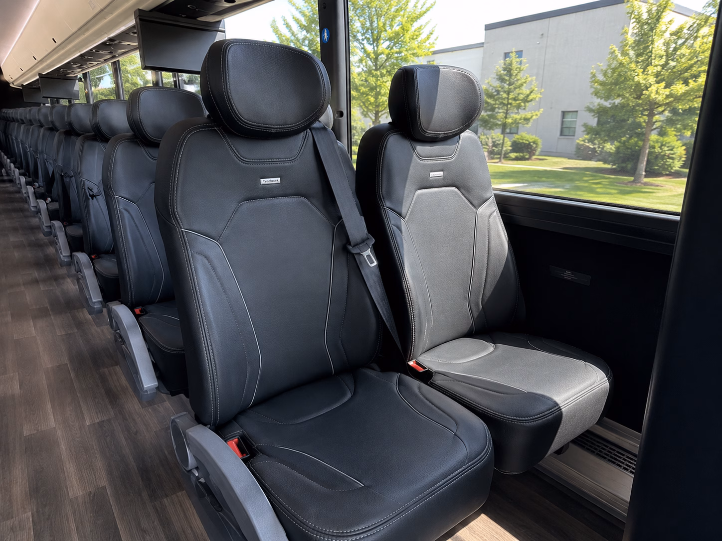 pdx airport shuttles for out of town wedding guests